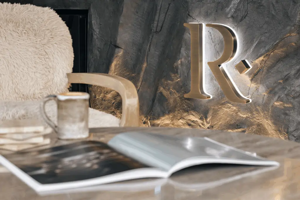 Ridgestone R